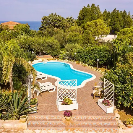 Villa La Vela By Interhome *